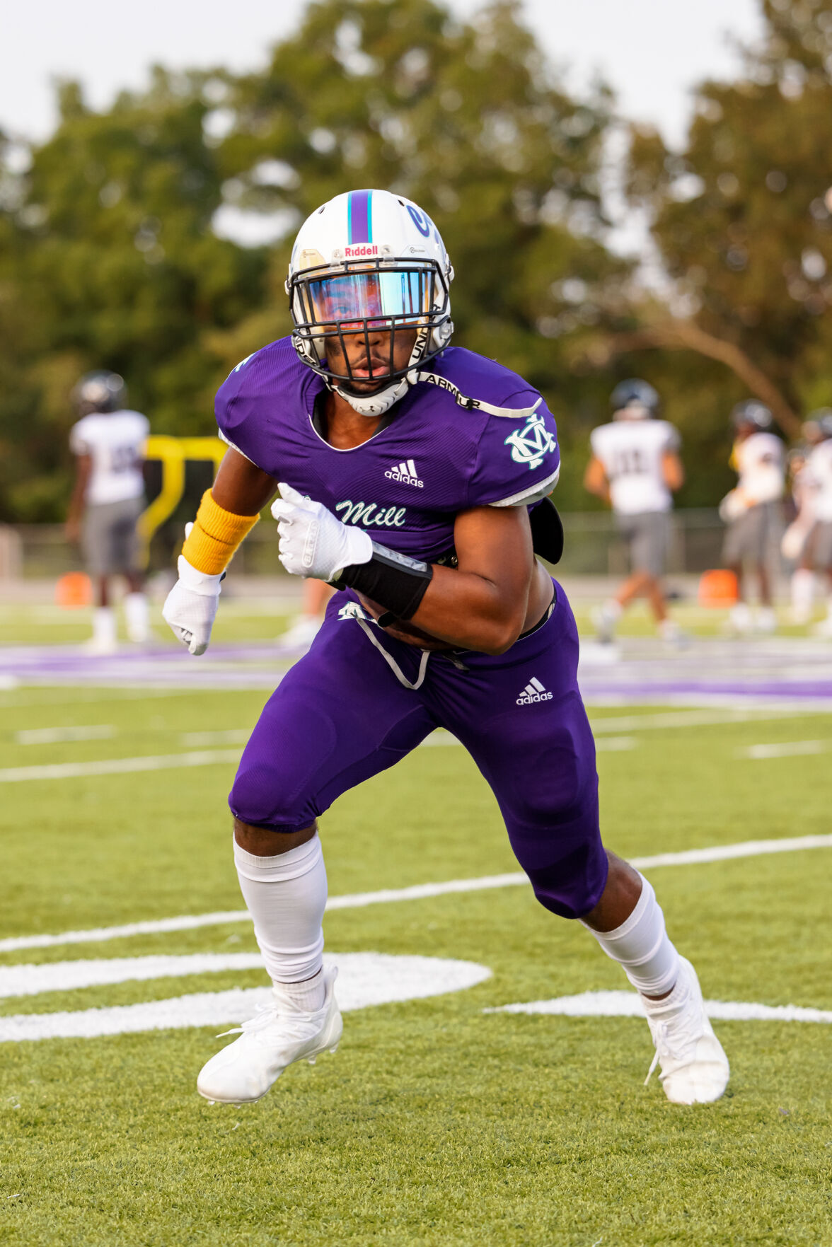The Hough Huskey defeated the Cox Mill Chargers 48-7 on Friday night at Cox Mill High School.